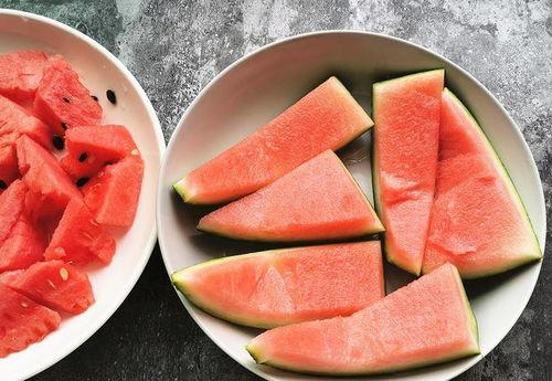 吃瓜娛樂號(hào)怎么做,如何輕松成為熱門話題制造者