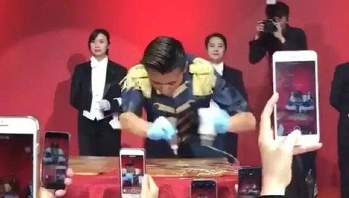 快樂吃瓜娛樂新聞最新消息,快樂吃瓜，明星隱私再掀波瀾！