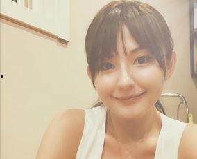 娛樂(lè)圈吃瓜爆料雪莉,雪莉事件引發(fā)熱議，吃瓜群眾紛紛圍觀