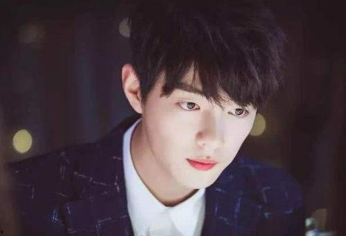 肖戰(zhàn)八卦?shī)蕵烦怨?揭秘明星幕后生活，吃瓜群眾狂歡時(shí)刻