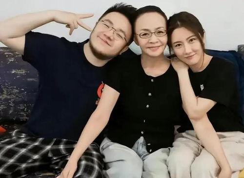 娛樂吃瓜八卦圖片高清,高清八卦圖片背后的驚人真相