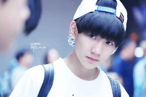 娛樂(lè)吃瓜醬王源,娛樂(lè)吃瓜界的“醬王”傳奇