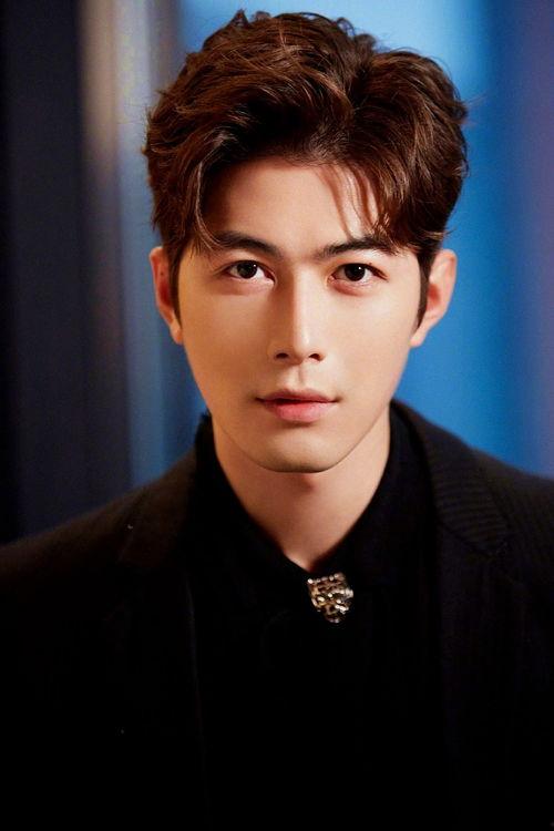 陳學(xué)冬娛樂圈吃瓜事件,真相與爭(zhēng)議并存