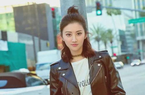 娛樂(lè)吃瓜景甜是誰(shuí),娛樂(lè)圈的甜蜜瓜果，揭秘她的星途歷程