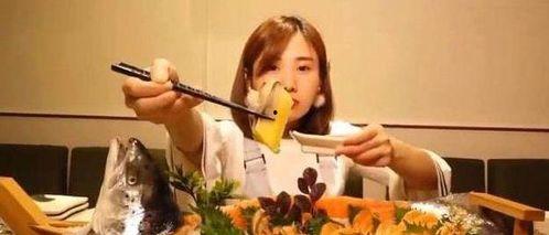 娛樂(lè)吃瓜醬廚師在線觀看,在線觀看廚師烹飪盛宴