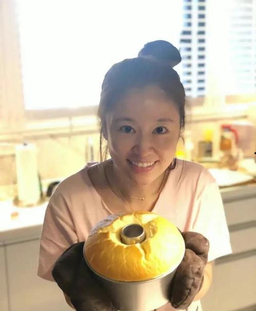 娛樂吃瓜大創(chuàng)作,揭秘明星們的幕后故事與甜蜜瓜皮