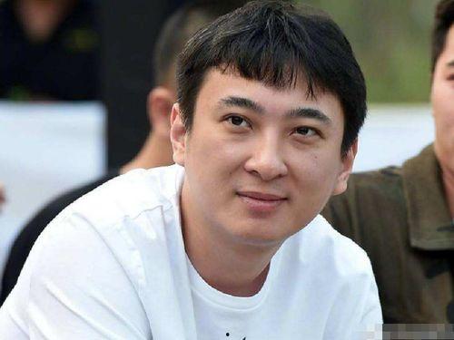 娛樂圈吃瓜四人組,揭秘明星幕后故事